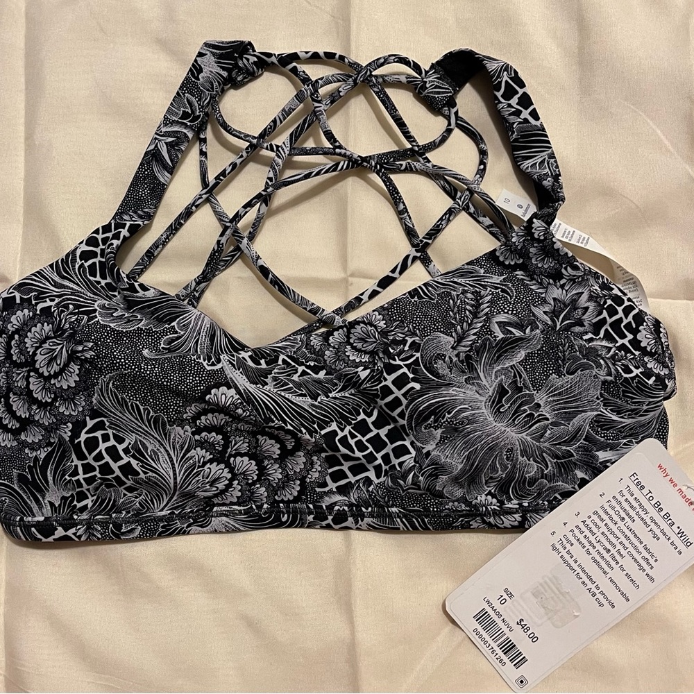 Lululemon NWT Free To Be Bra * Wild -Size 10- NUVU